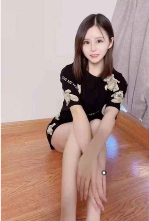 性感多水b紧的冉冉